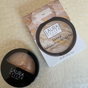 Laura Geller baked balance-n-brighten in fair